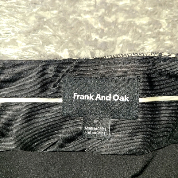 Frank and Oak Plaid Mini Skirt (M) - Picture 5 of 5
